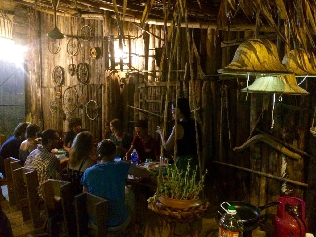 Nguyen Shack - Phong Nha Central Town Exterior foto